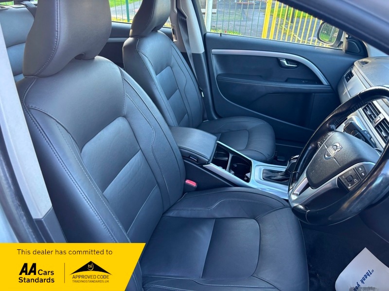 Used Volvo V70 2014 for sale - 76439691: Photo 14