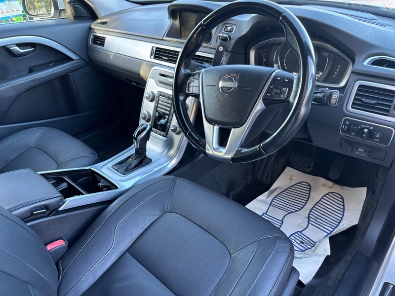 Used Volvo V70 2014 for sale - 76439691: Photo 15