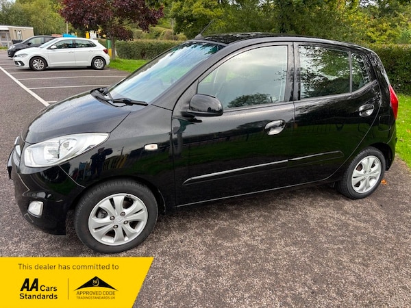 Used Hyundai i10 2012 for sale - 76019378: Photo 9
