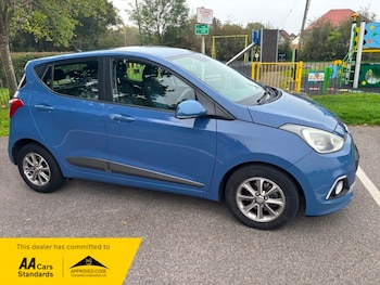 Used Hyundai i10 2016 for sale - 76148435: Photo 3