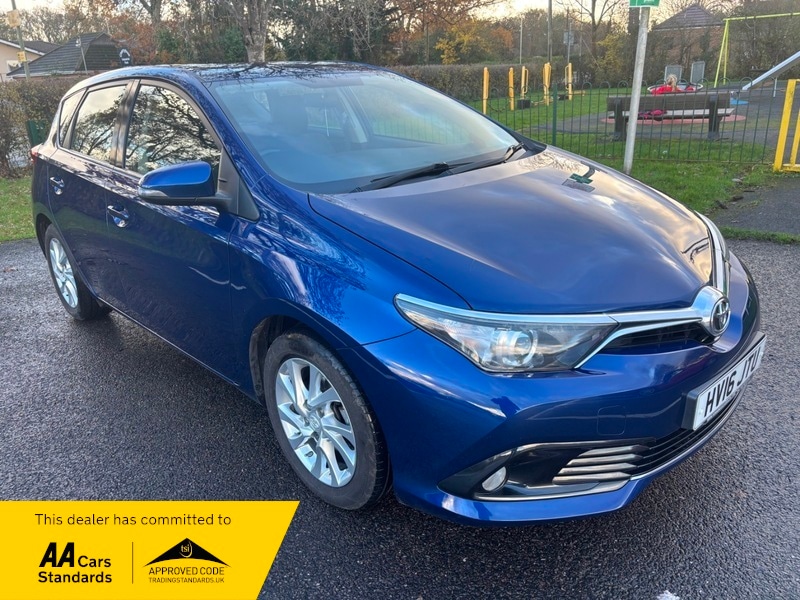 Used Toyota Auris 2016 for sale - 76798913: Photo 1