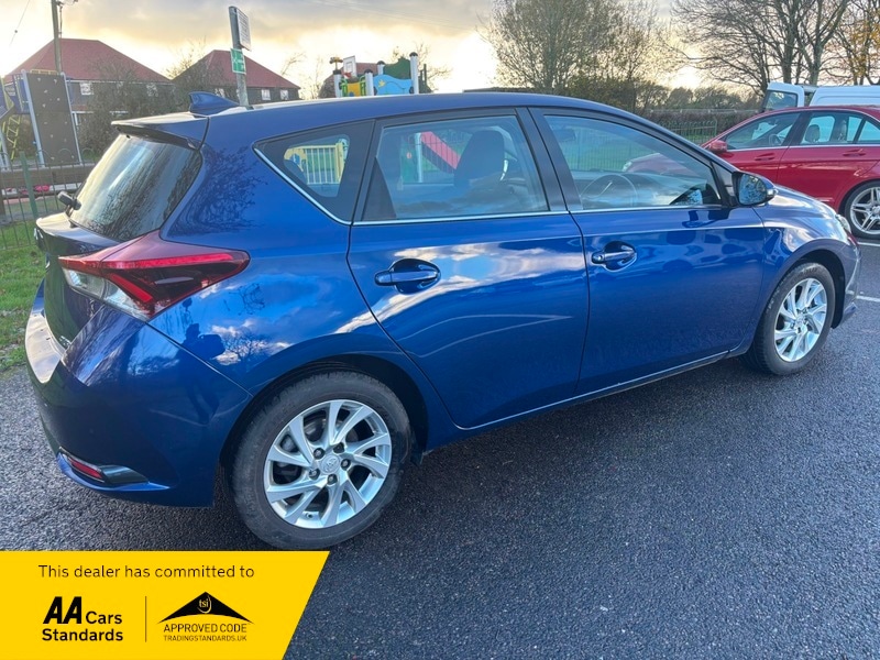 Used Toyota Auris 2016 for sale - 76798913: Photo 3