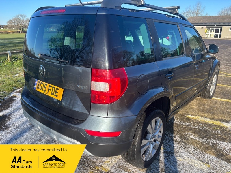 Used Skoda Yeti 2015 for sale - 77107339: Photo 4
