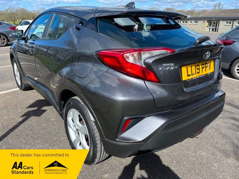 Used Toyota C-HR 2019 for sale - 78056808: Photo 7