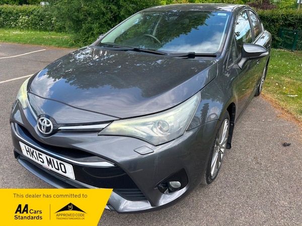 Used Toyota Avensis 2015 for sale - 74722112: Photo 10
