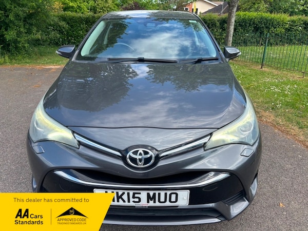 Used Toyota Avensis 2015 for sale - 74722112: Photo 11