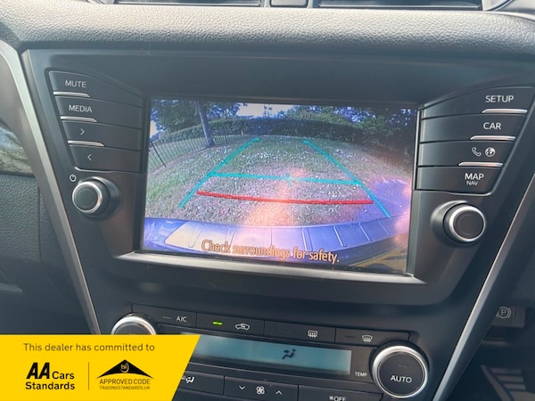 Used Toyota Avensis 2015 for sale - 74722112: Photo 17