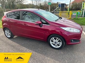 Used Ford Fiesta 2015 for sale - 77821803: Photo