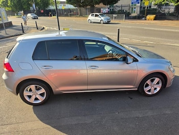 Used Volkswagen Golf 2014 for sale - 78585917: Photo