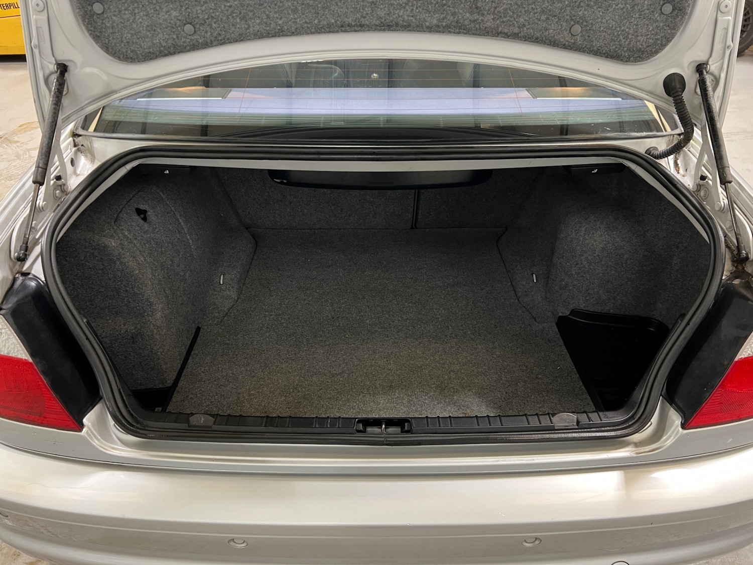 Used BMW M3 2003 for sale - 77350768: Photo 13