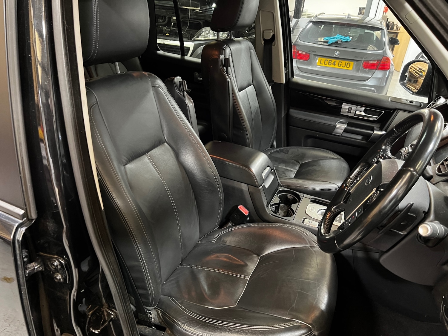 Used Land Rover Discovery 2015 for sale - 77421221: Photo 11