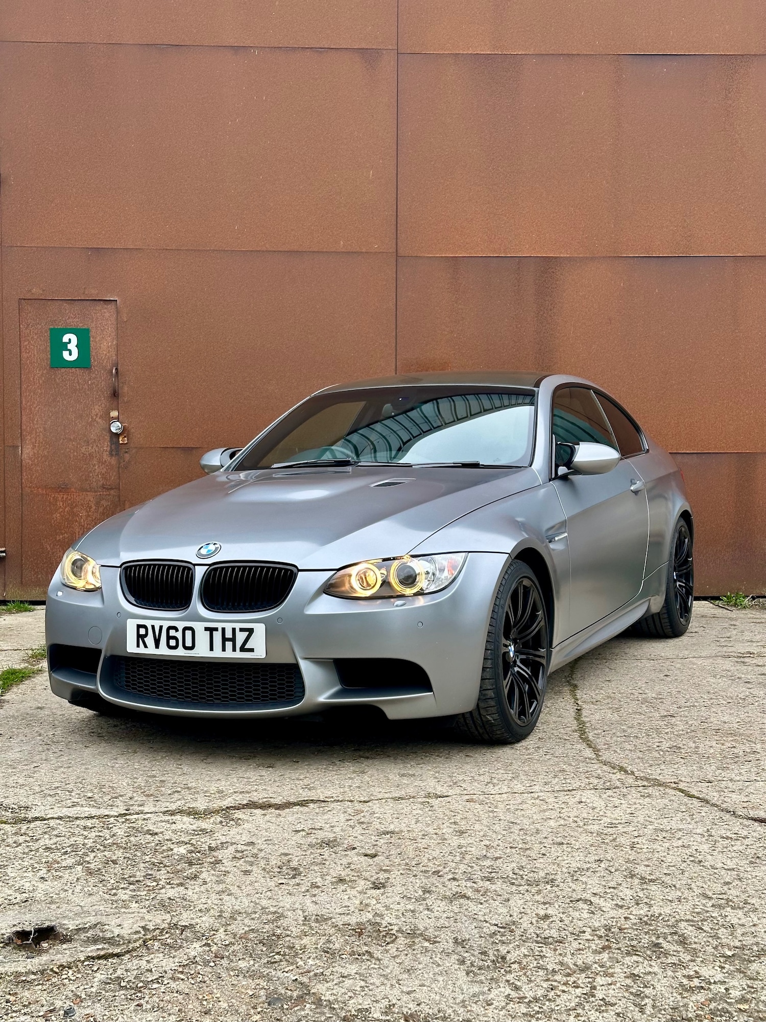 Used BMW M3 2010 for sale - 76830440: Photo 2