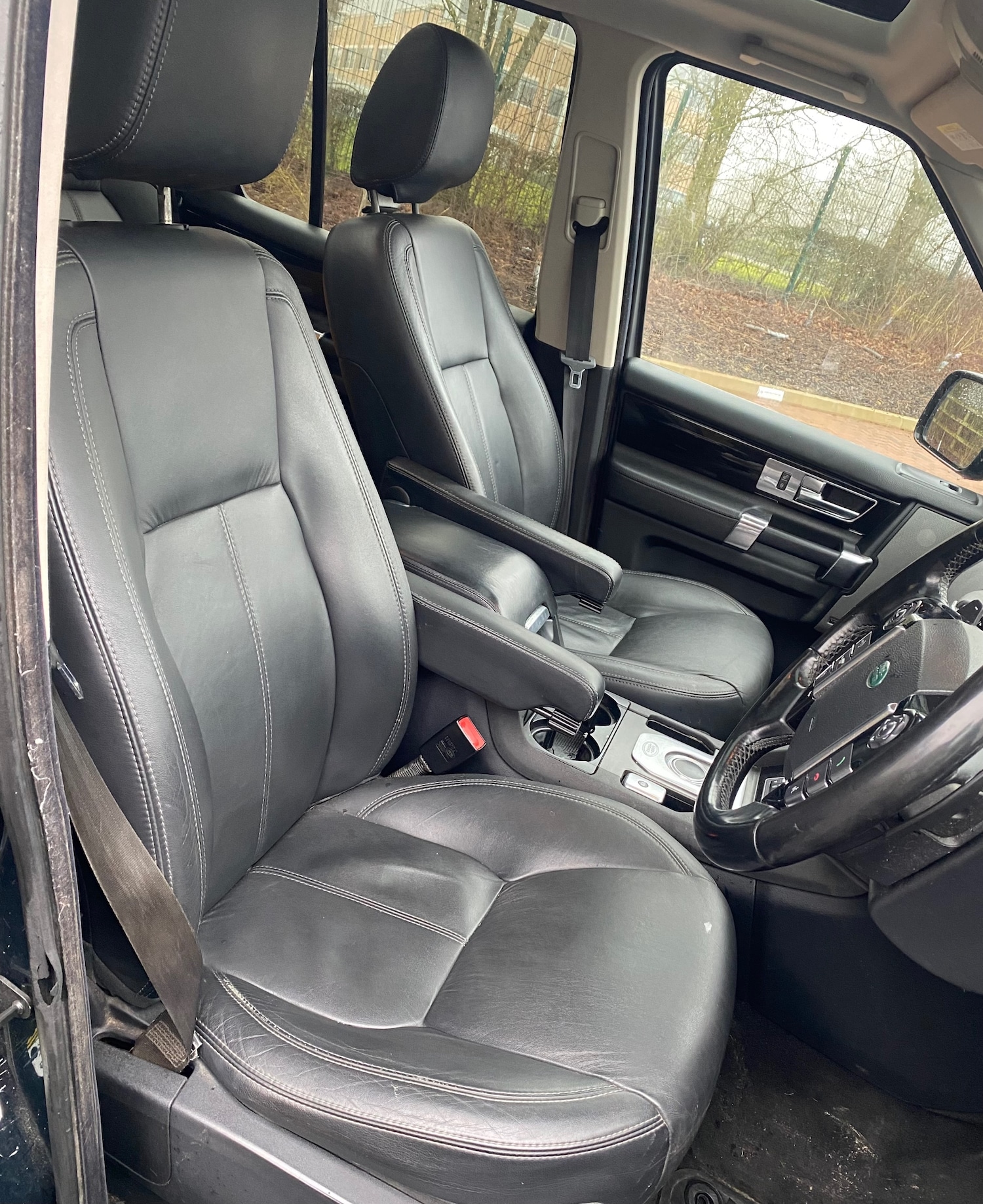 Used Land Rover Discovery 2013 for sale - 77234672: Photo 10