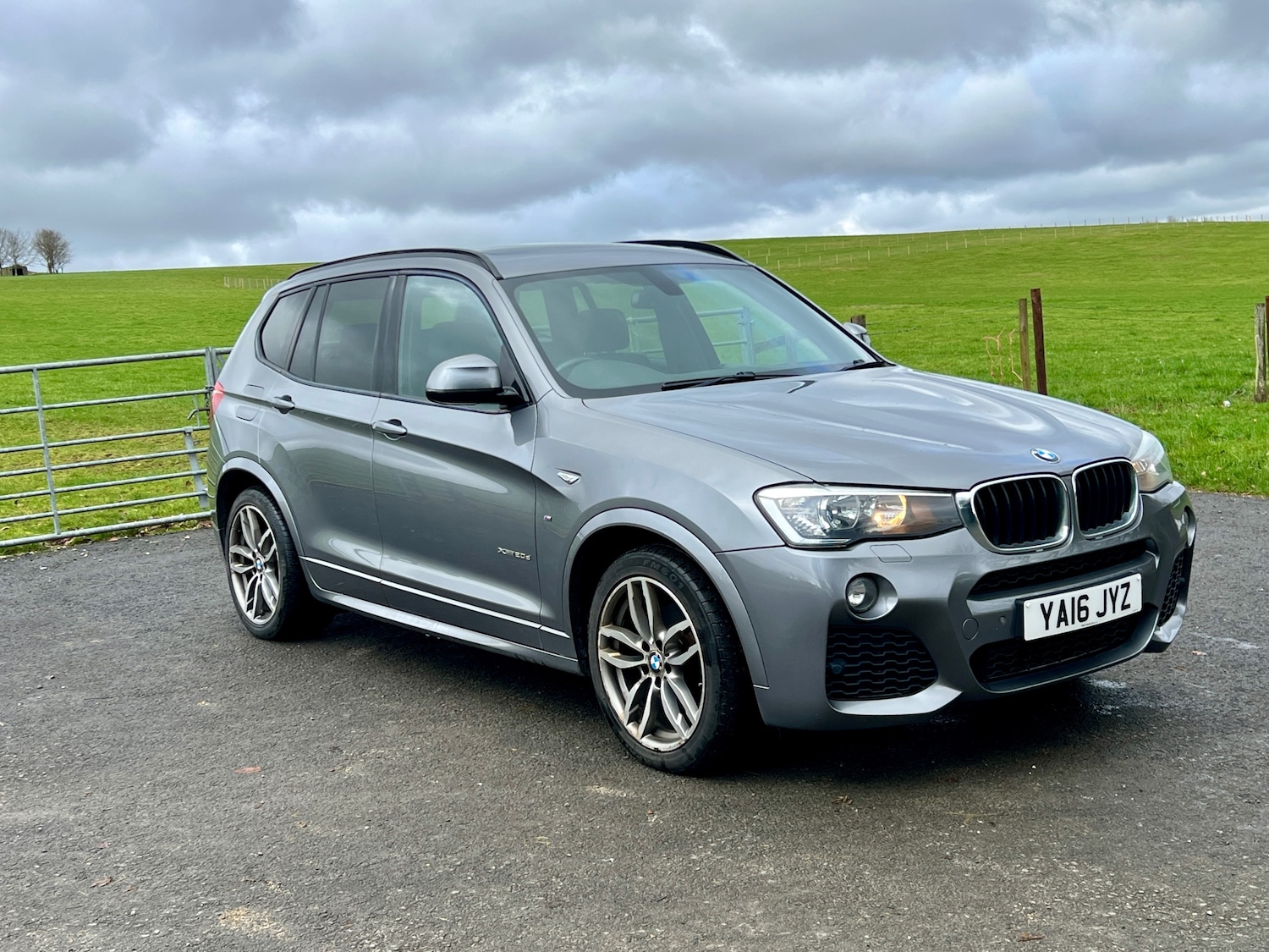 Used BMW X3 2016 for sale - 77350773: Photo 2