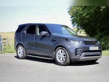 Used Land Rover Discovery 2019 for sale - 78957496: Photo