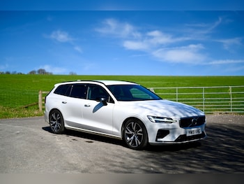 Used Volvo V60 2019 for sale - 78150050: Photo