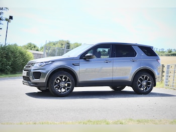 Used Land Rover Discovery Sport 2019 for sale - 79143902: Photo