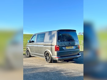 Used Volkswagen Transporter 2019 for sale - 77729648: Photo