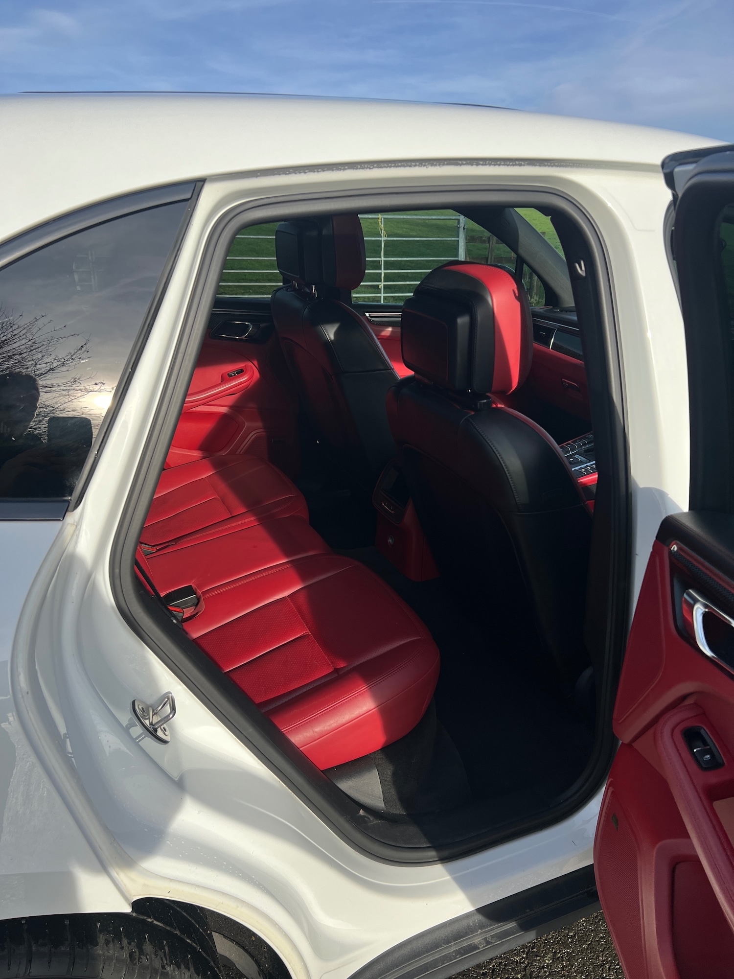 Used Porsche Macan 2015 for sale - 76985594: Photo 11