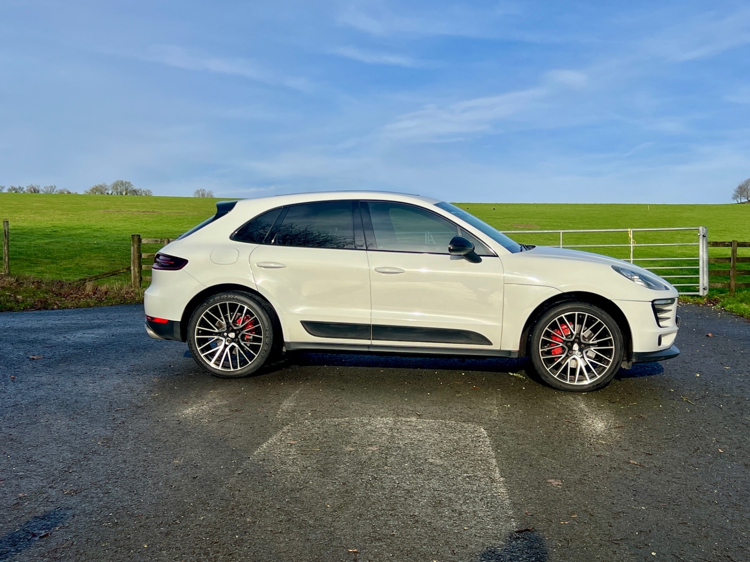 Used Porsche Macan 2015 for sale - 76985594: Photo 4