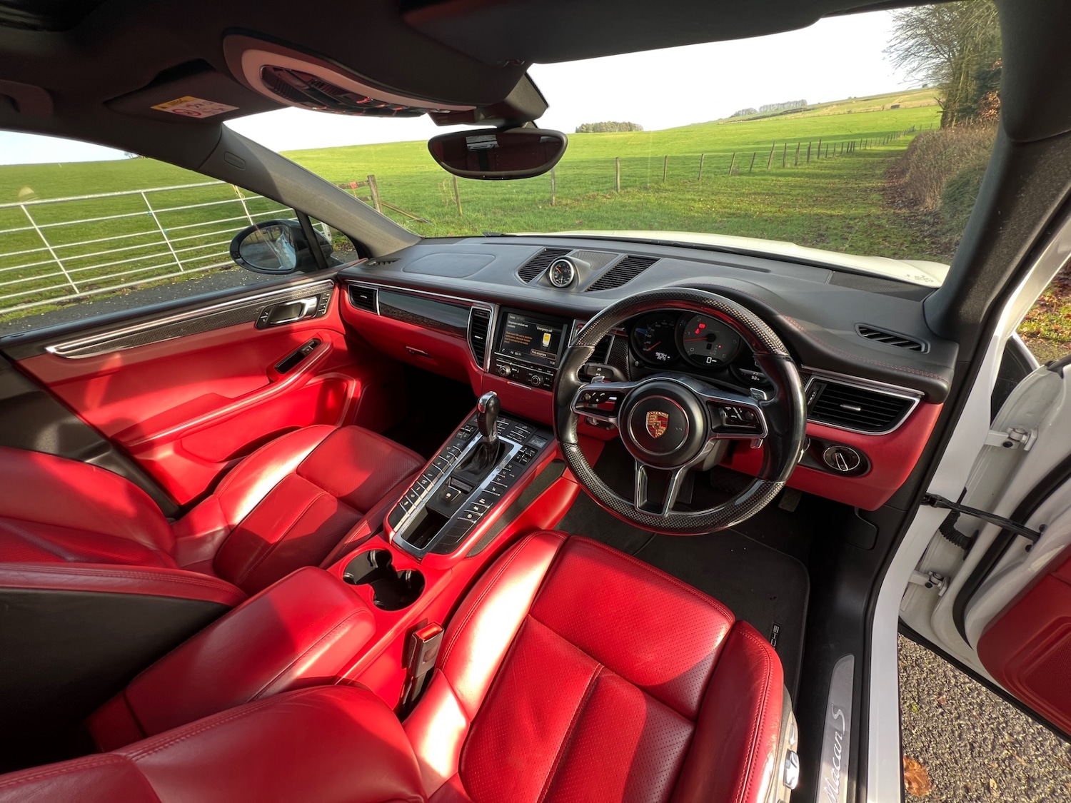 Used Porsche Macan 2015 for sale - 76985594: Photo 9