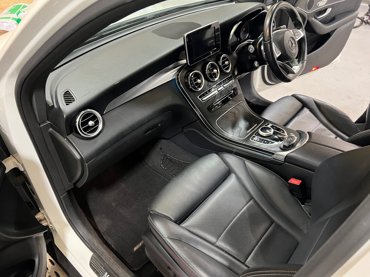 Used Mercedes-Benz GLC 2018 for sale - 77333478: Photo 11