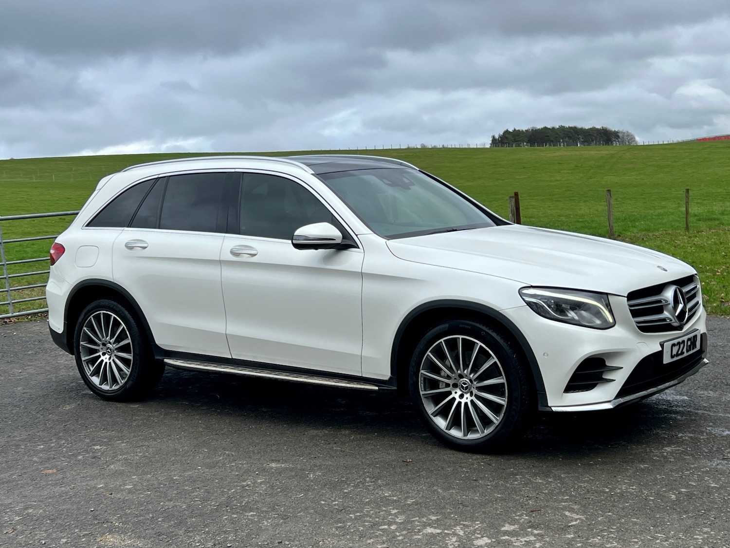 Used Mercedes-Benz GLC 2018 for sale - 77333478: Photo 2