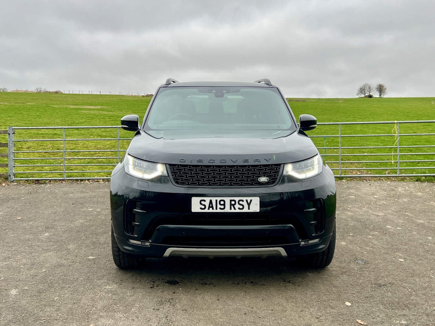 Used Land Rover Discovery 2019 for sale - 77618936: Photo 6