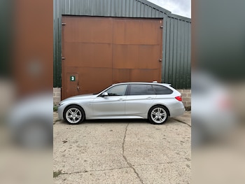 Used BMW 3 Series 2015 for sale - 76830417: Photo