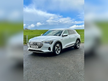 Used Audi e-tron 2019 for sale - 78228731: Photo