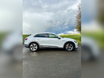 Used Audi e-tron 2019 for sale - 78228731: Photo