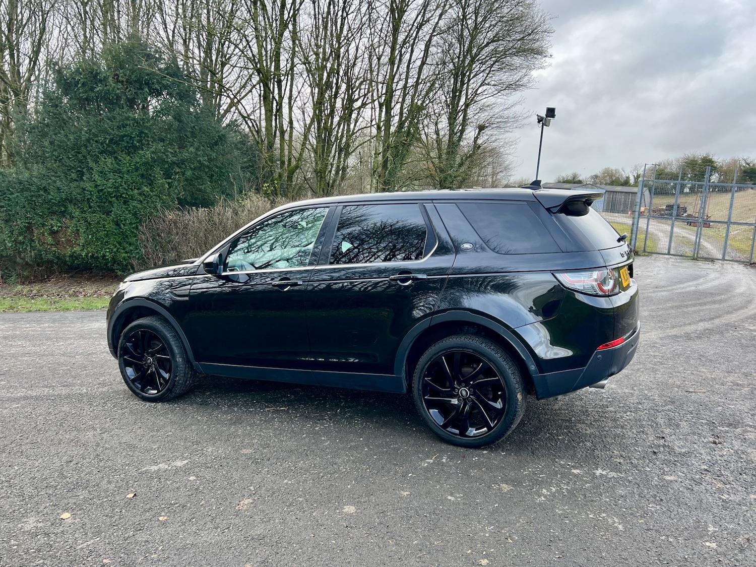 Used Land Rover Discovery Sport 2016 for sale - 77350777: Photo 6