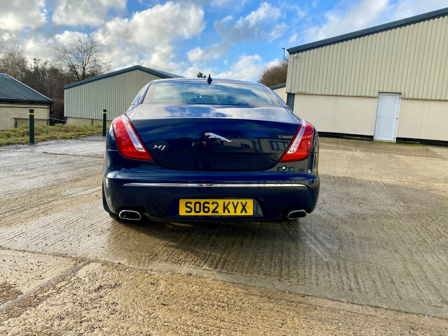 Used Jaguar XJ 2012 for sale - 76985228: Photo 6