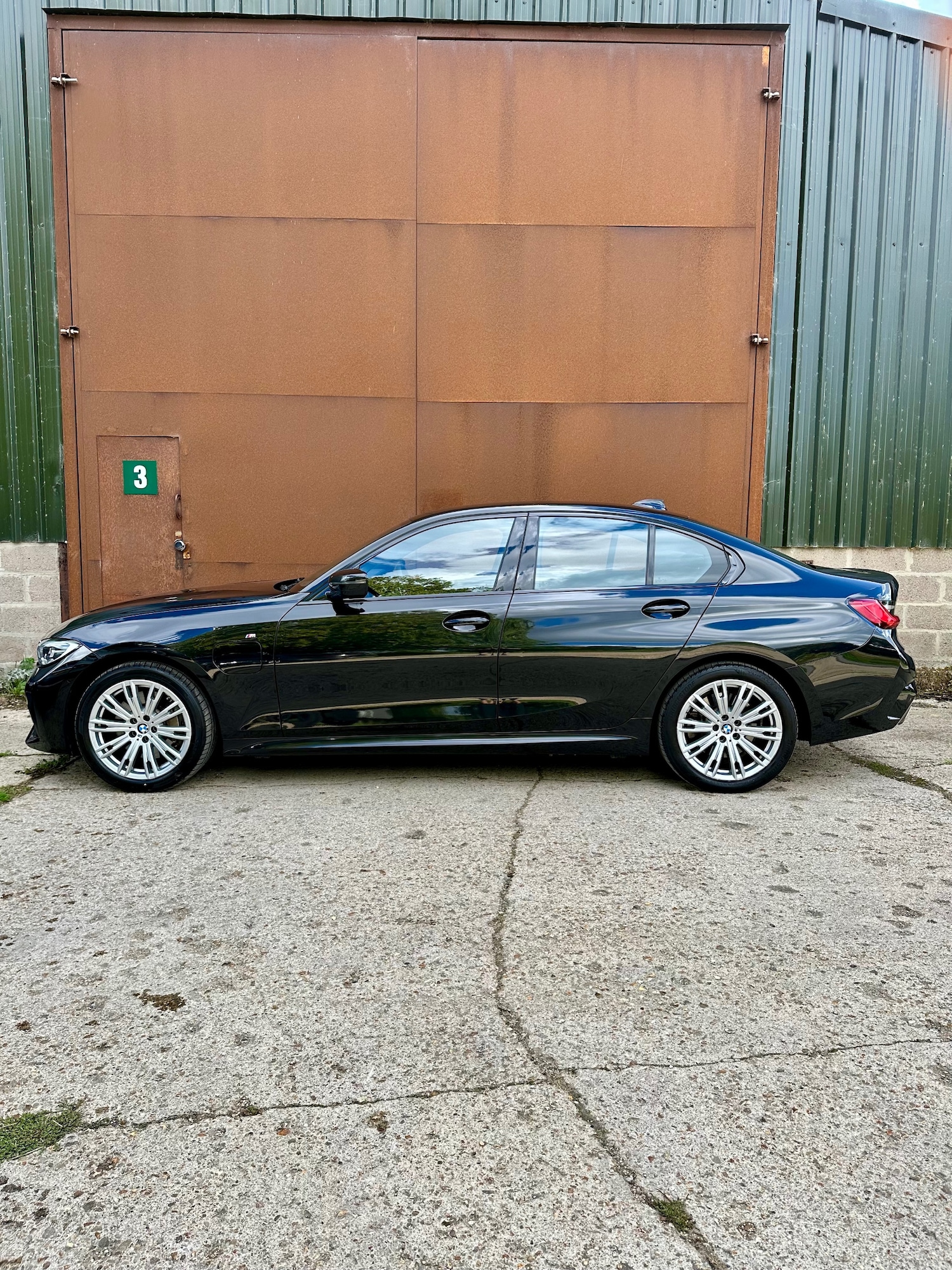 Used BMW 3 Series 2020 for sale - 76830336: Photo 3