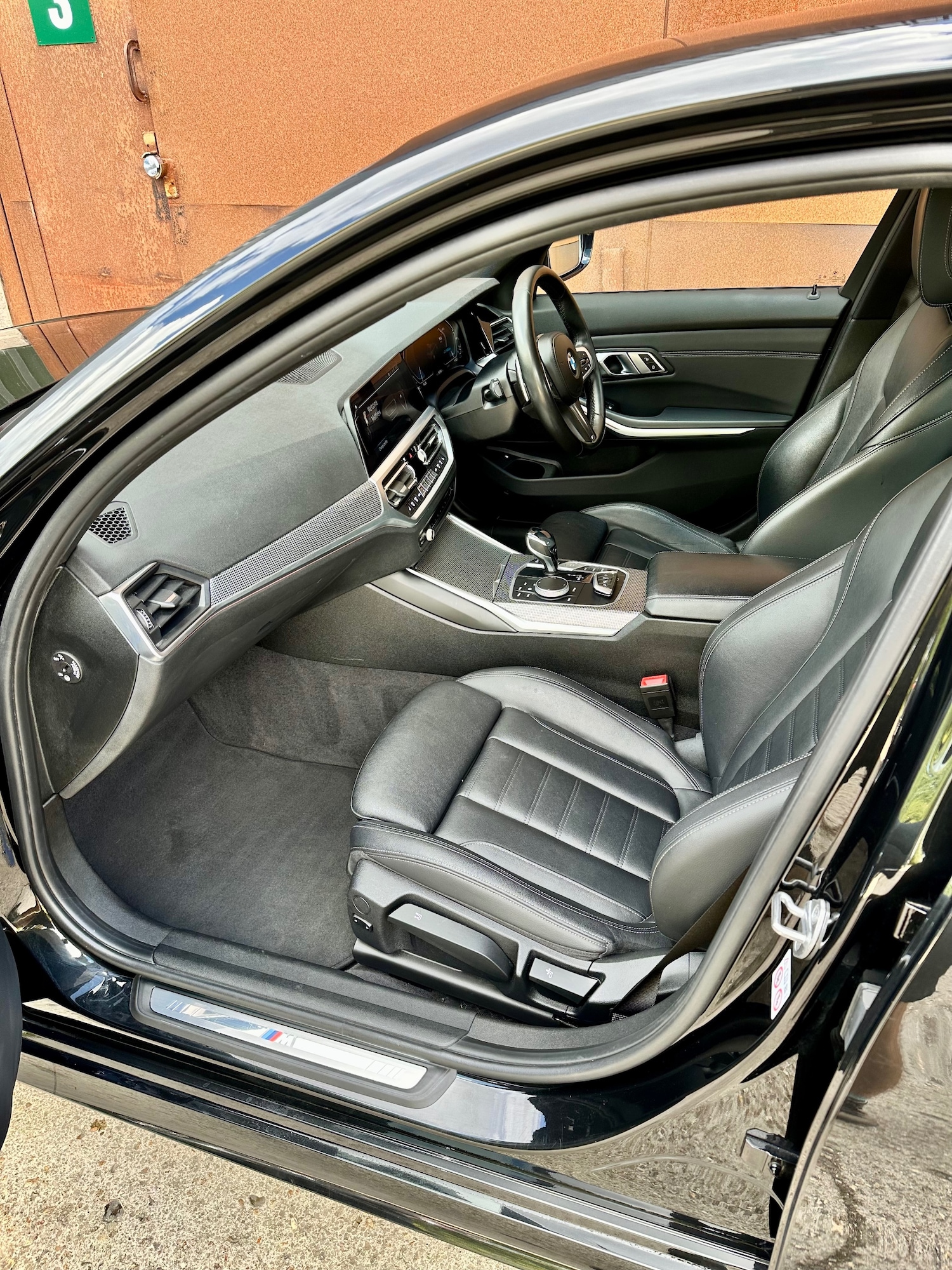 Used BMW 3 Series 2020 for sale - 76830336: Photo 7