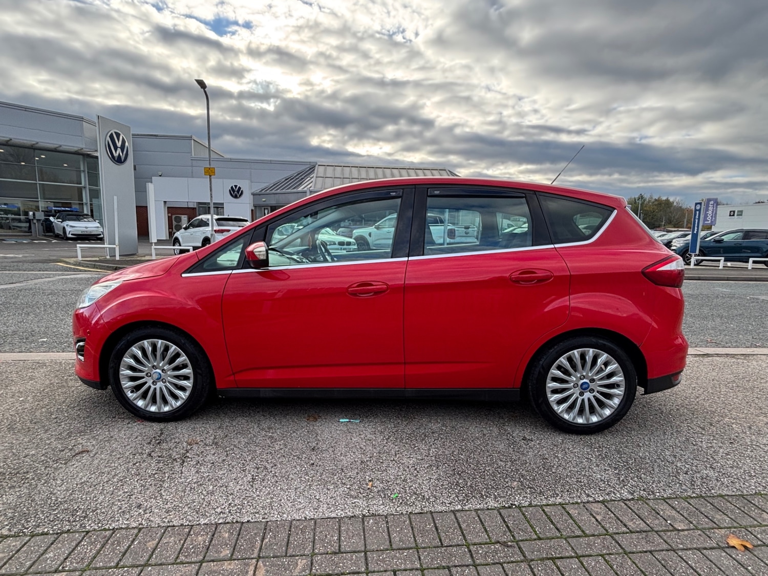 Used Ford C-Max 2010 for sale - 76507367: Photo 5