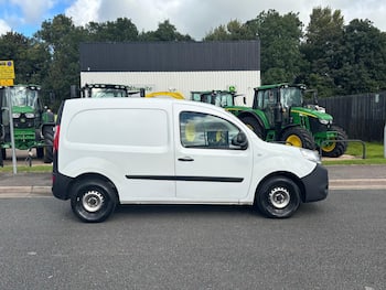 Used Renault Kangoo 2018 for sale - 79865645: Photo