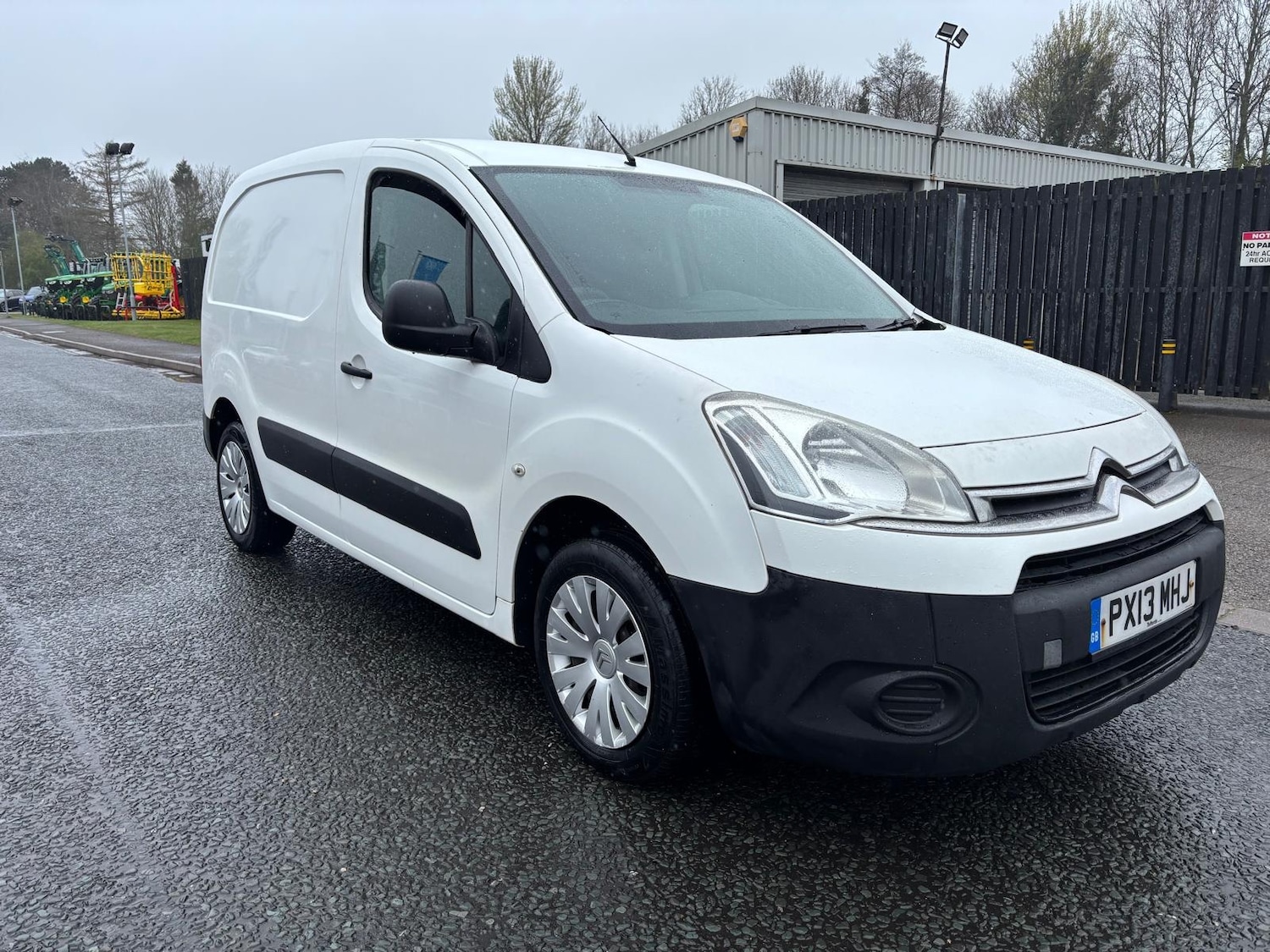 Used Citroen Berlingo 2013 for sale - 78121817: Photo 4