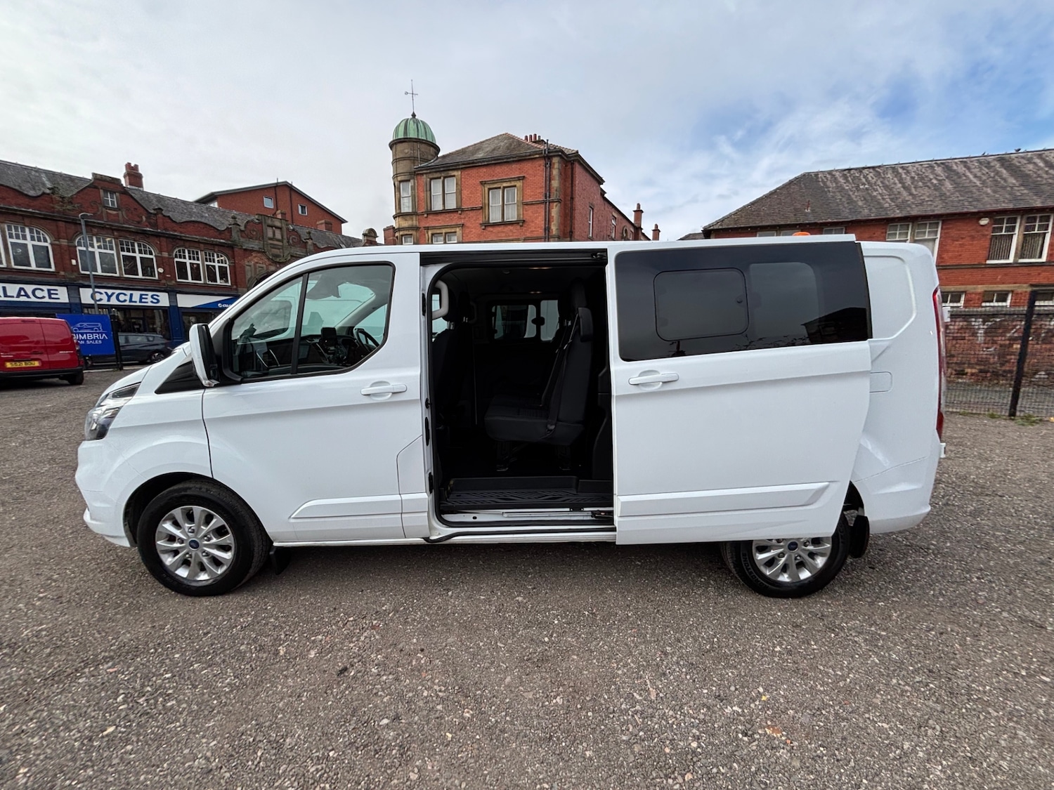 Used Ford Transit Custom 2022 for sale - 76250277: Photo 8