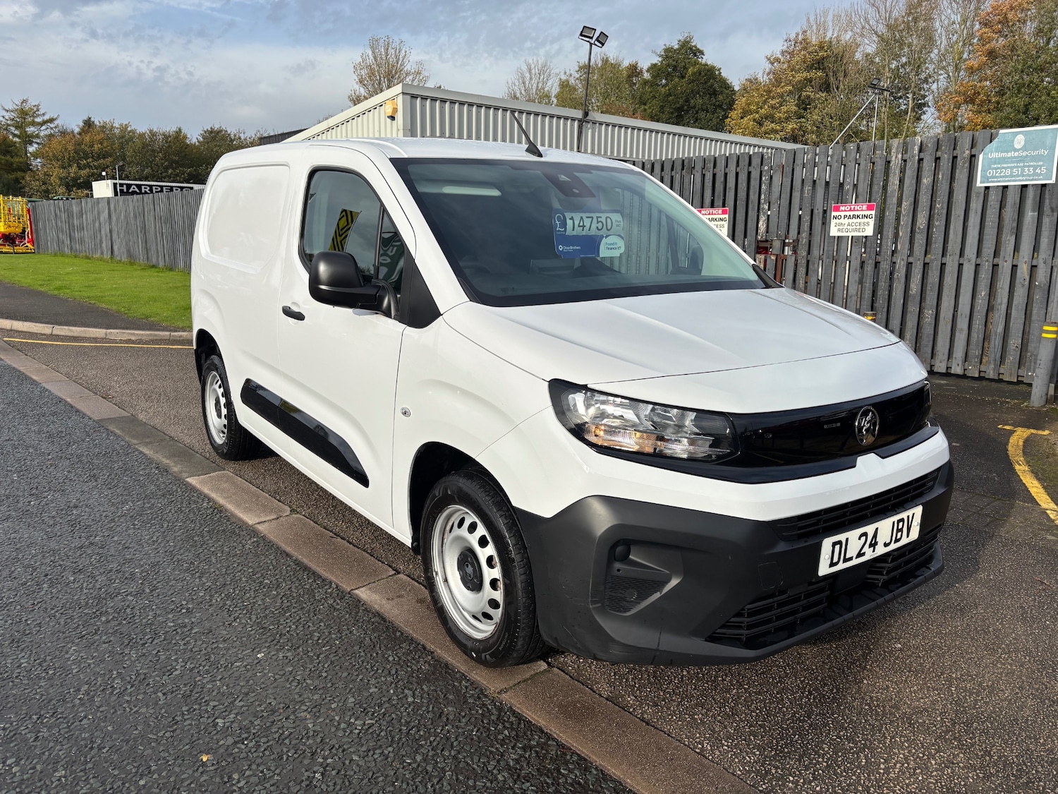 Used Vauxhall Combo 2024 for sale - 76427971: Photo 2