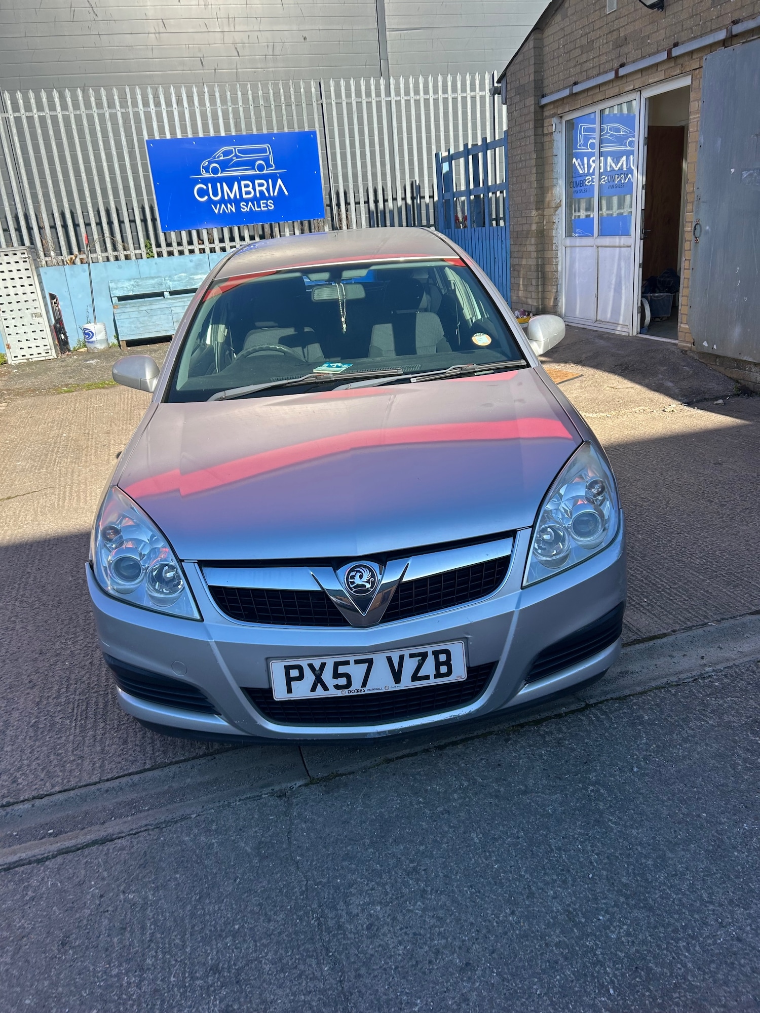 Used Vauxhall Vectra 2007 for sale - 76058256: Photo 3