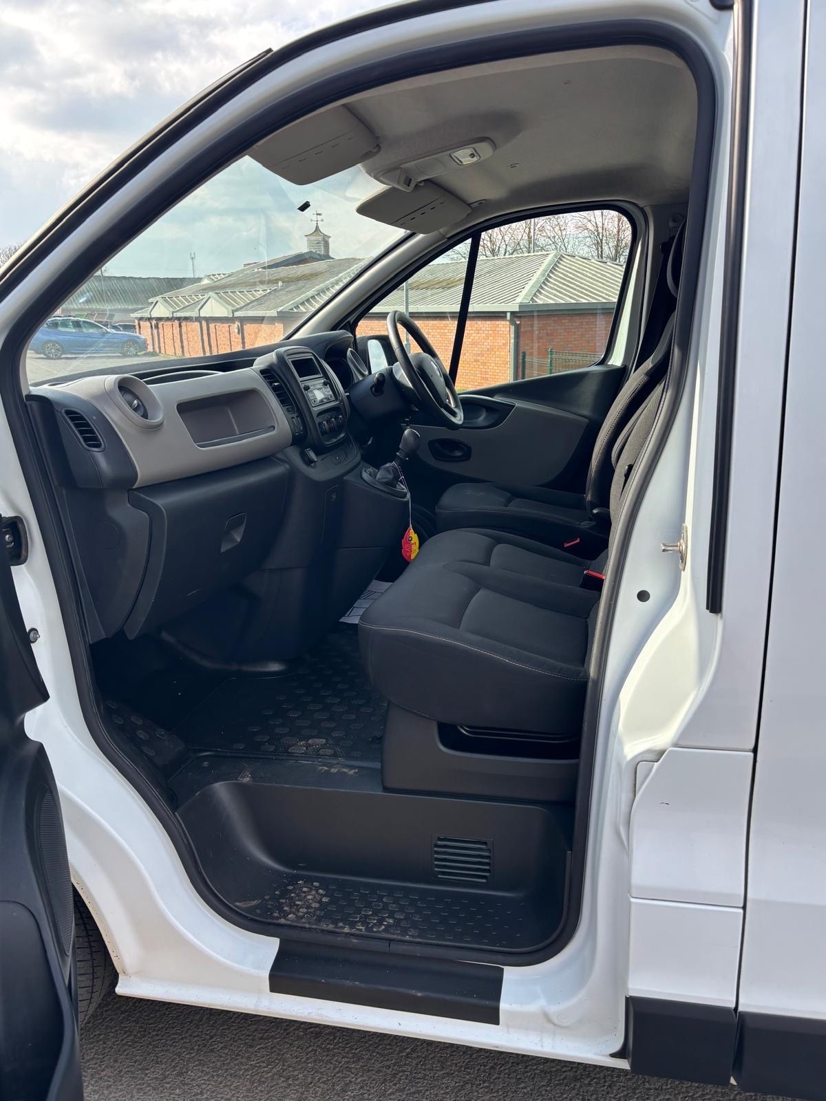 Used Renault Trafic 2016 for sale - 77802686: Photo 10