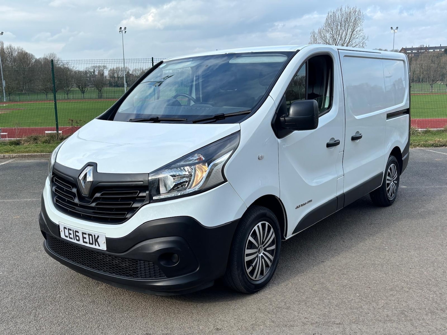 Used Renault Trafic 2016 for sale - 77802686: Photo 2