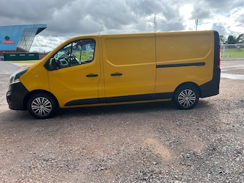 Used Vauxhall Vivaro 2016 for sale - 79436973: Photo