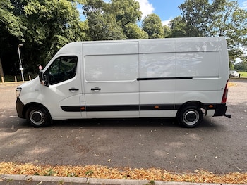 Used Renault Master 2023 for sale - 79386539: Photo