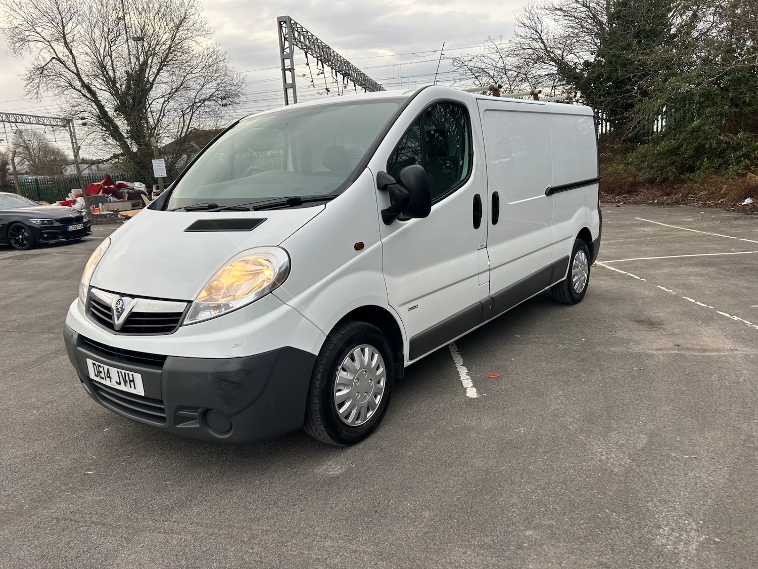 Used Vauxhall Vivaro 2014 for sale - 77592729: Photo 2