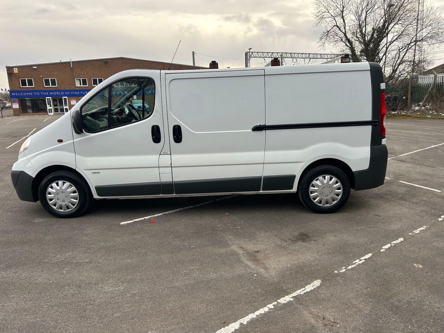 Used Vauxhall Vivaro 2014 for sale - 77592729: Photo 5