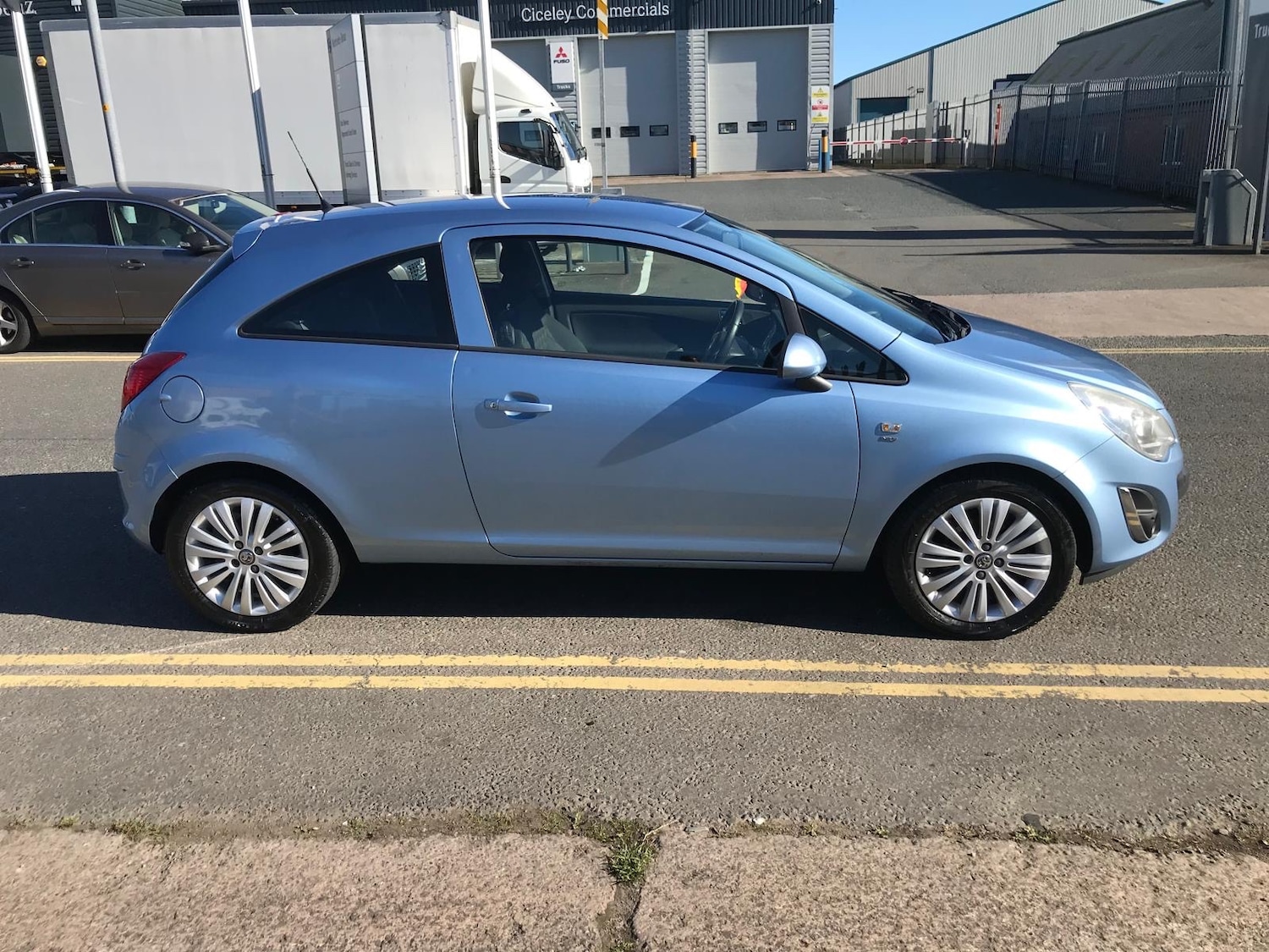 Used Vauxhall Corsa 2013 for sale - 76483114: Photo 8
