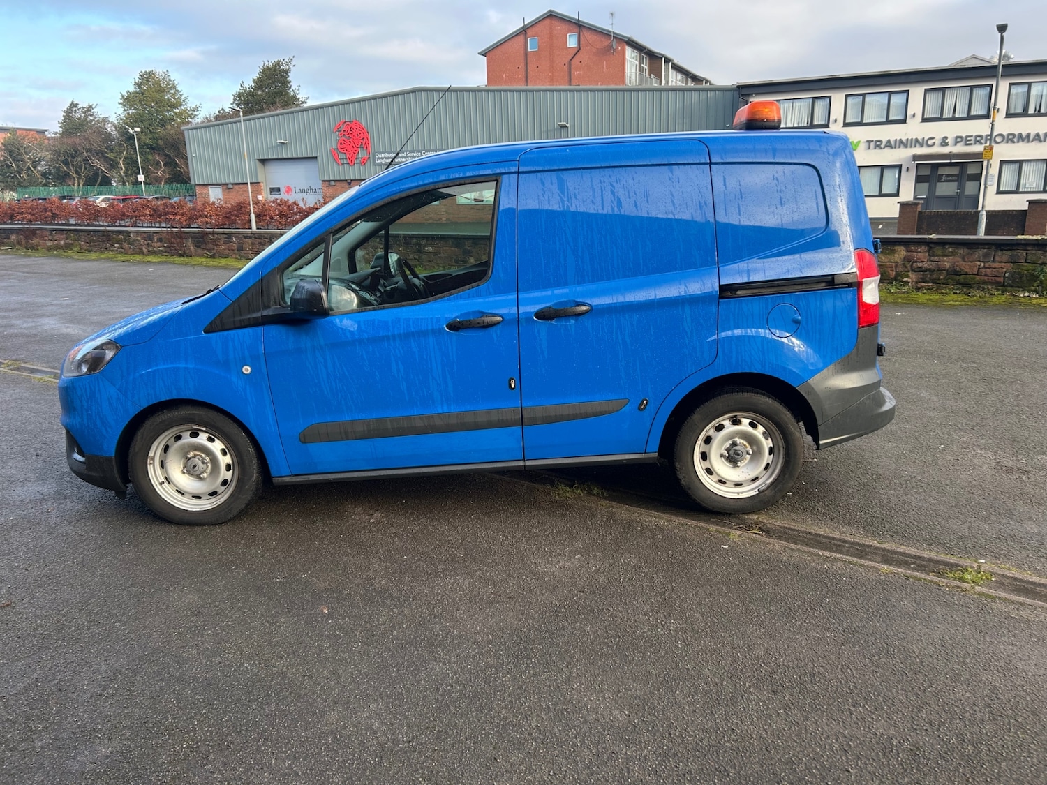 Used Ford Transit Courier 2019 for sale - 77245558: Photo 5