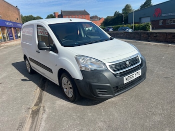 Used Peugeot Partner 2017 for sale - 79487648: Photo
